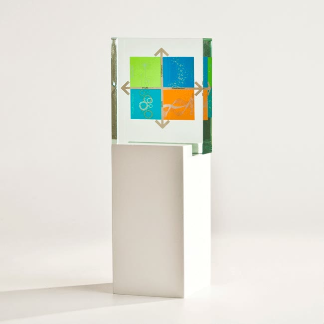 Trophée verre moderne création