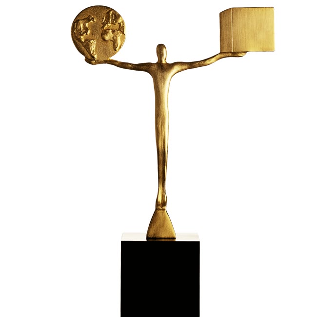 Trophée en métal Média