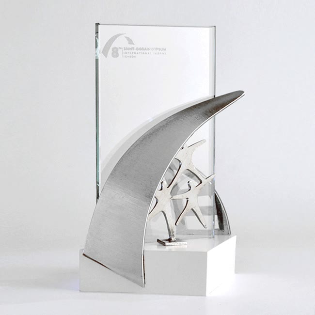  Création d'un trophée sur mesure pour Saint Gobain