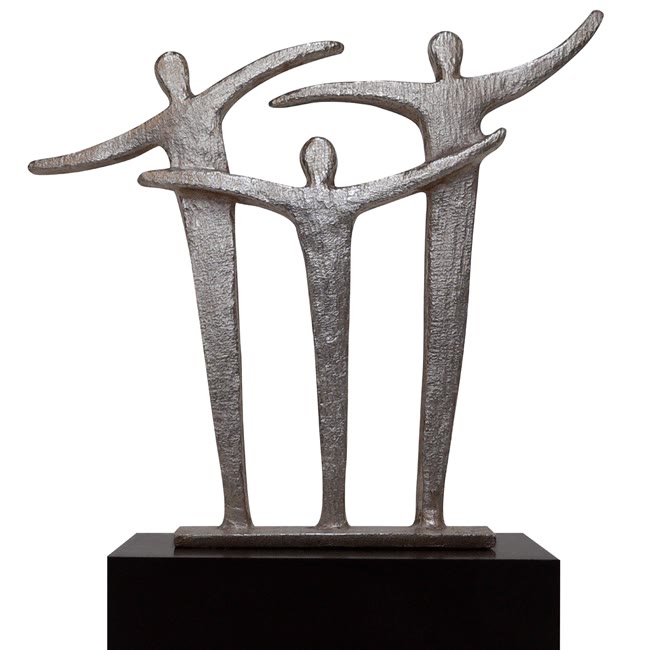  Trophée métal homme moderne