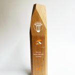 trophee en bois sur mesure design